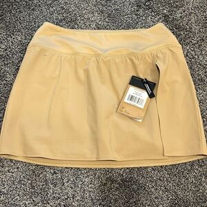 NWT Women's The North Face Arque Outdoor Hiking Skort Size Medium Khaki Skirt